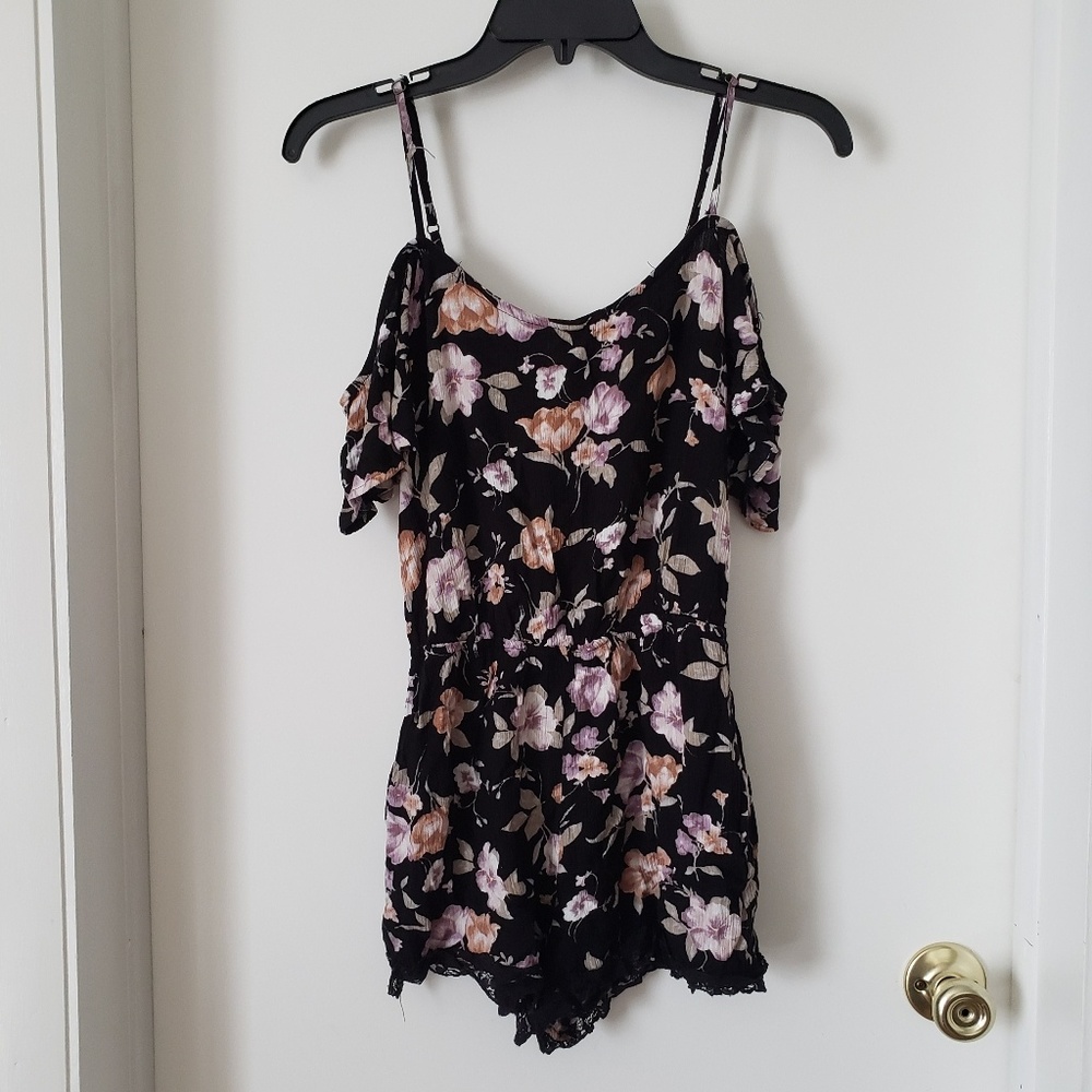 Floral Romper 🌸